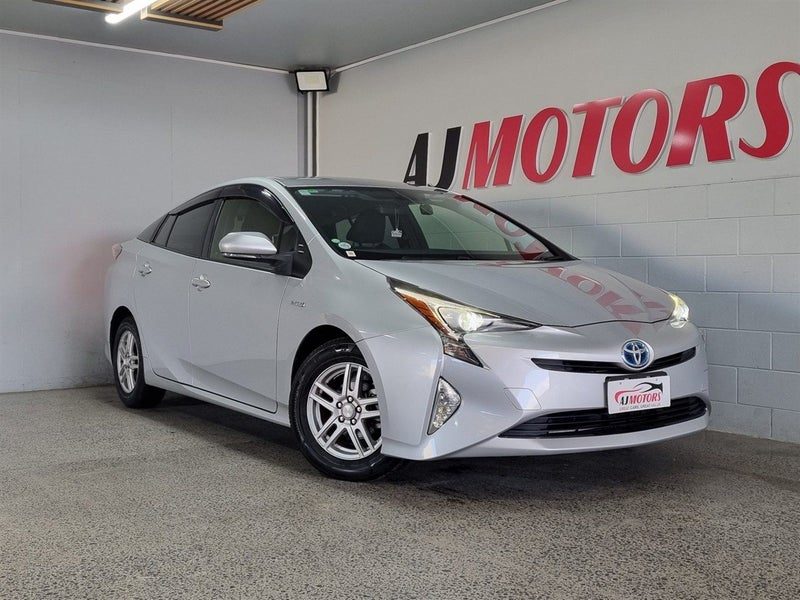 2016 Toyota Prius S