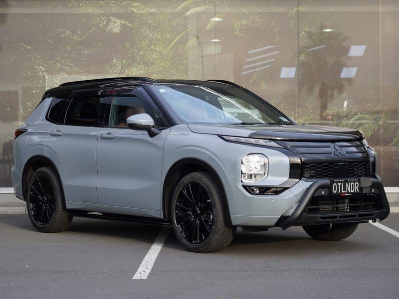 2026 Mitsubishi Outlander Exceed 7 Seater