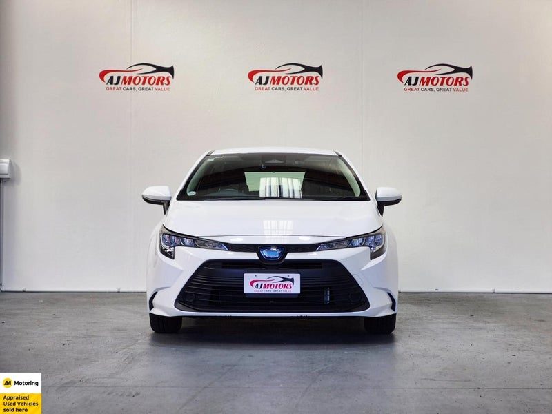 2023 Toyota Corolla Touring Hybrid, photo 2