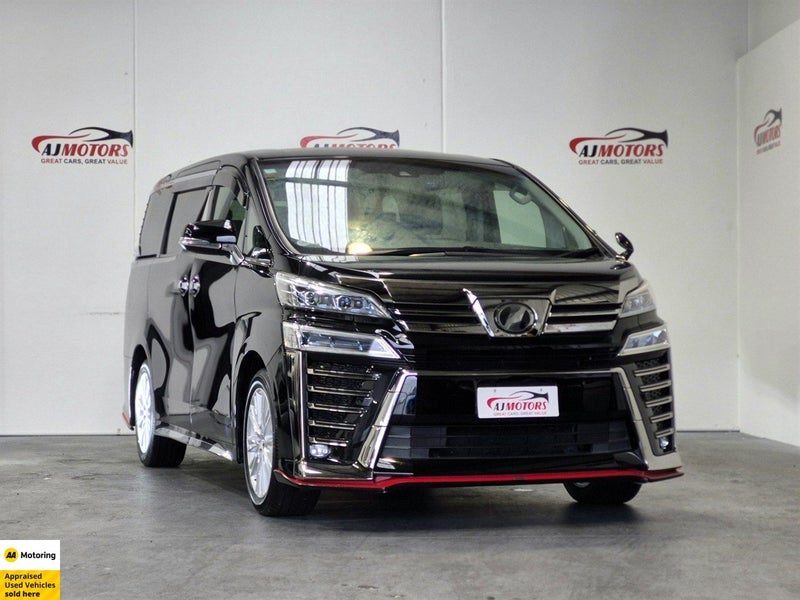 2018 Toyota Vellfire 2.5Z 8 Seater