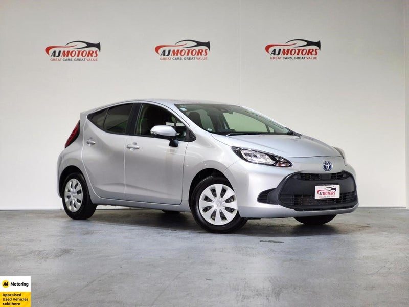 2022 Toyota Aqua 1.5L Hybrid / Push Start