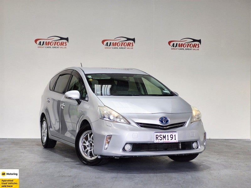 2012 Toyota Prius Alpha