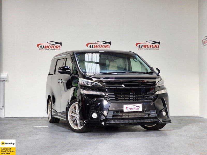 2015 Toyota Vellfire 2.5Z. BODYKIT. 7SEATER, main photo