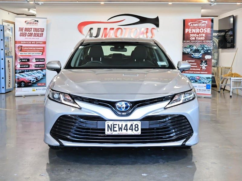 2021 Toyota Camry GX Hybrid (NZ New), photo 2