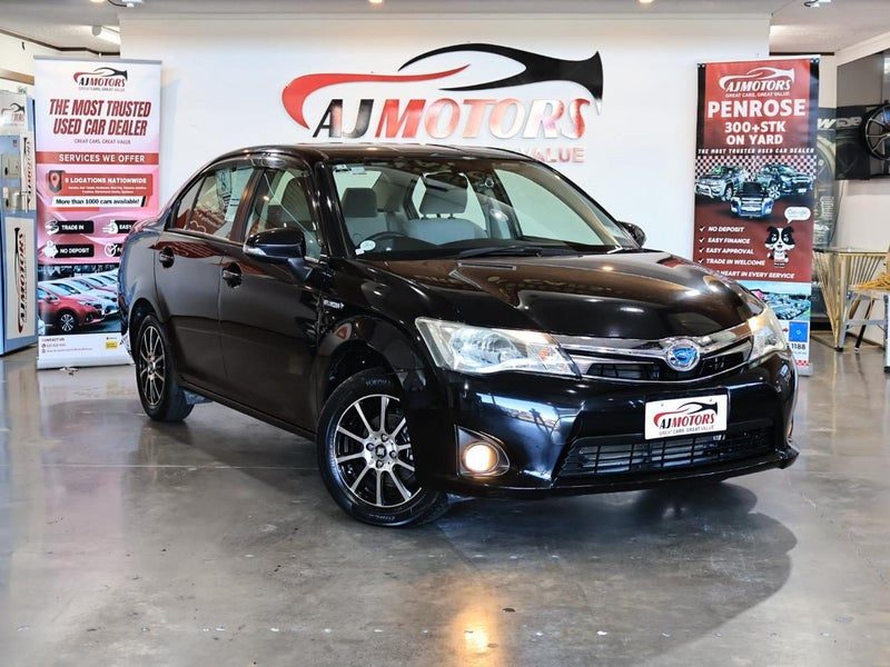 2015 Toyota Corolla AXIO Hybrid / Low KMS!, main photo