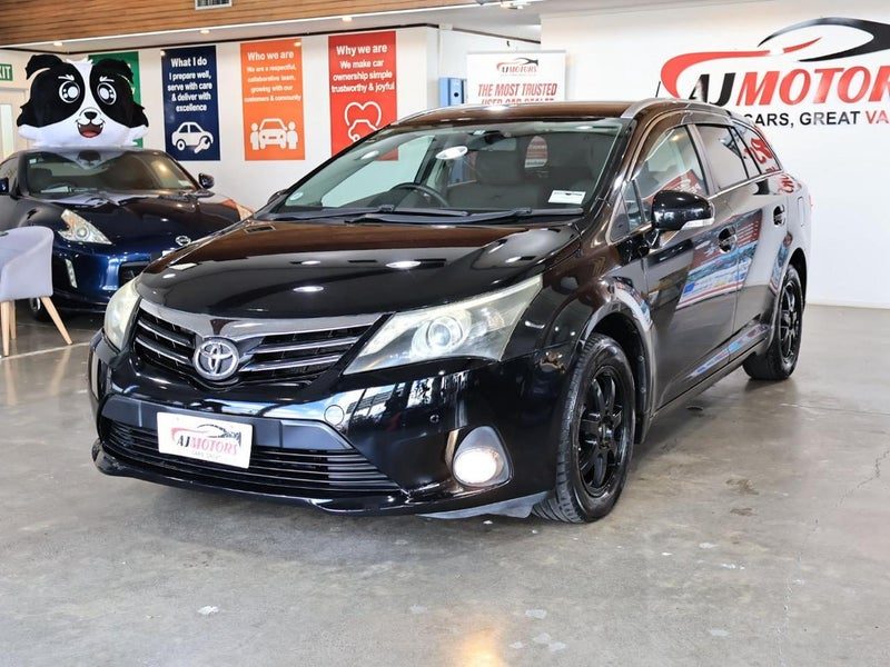 2013 Toyota Avensis Wagon, photo 3