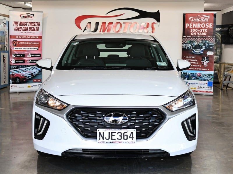 2021 Hyundai IONIQ Hybrid (NZ New), photo 2