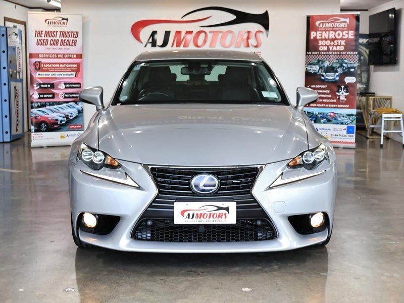 2013 Lexus IS 300h Version L, photo 2