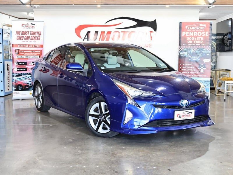 2015 Toyota Prius S TOURING SELECTION