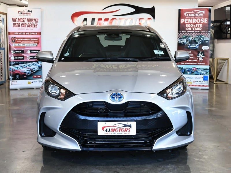 2021 Toyota Yaris HYBRID G, photo 2