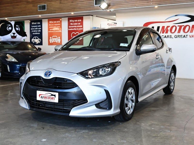2021 Toyota Yaris HYBRID G, photo 3