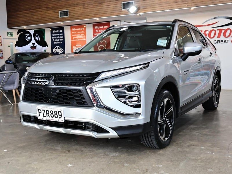 2023 Mitsubishi Eclipse Cross XLS, photo 3