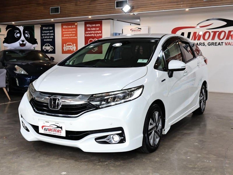 2018 Honda Shuttle HYBRID X HONDA SENSING, photo 3