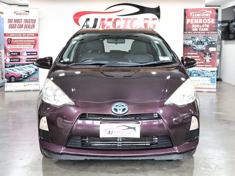 2014 Toyota Aqua BLACK SOFT LEATHER SELECTION, photo 2