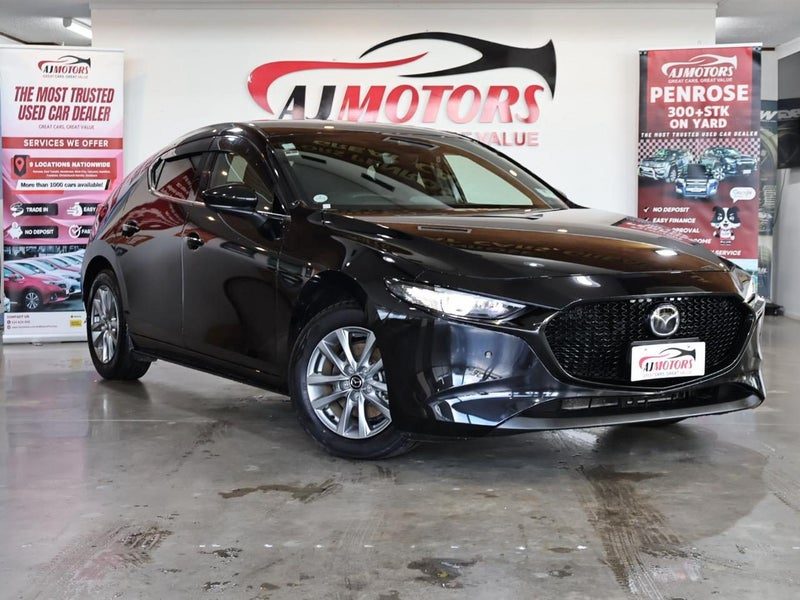 2023 Mazda 3 20S