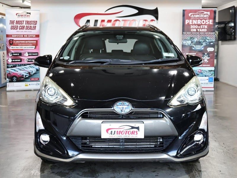 2015 Toyota Aqua X- URBAN, photo 2
