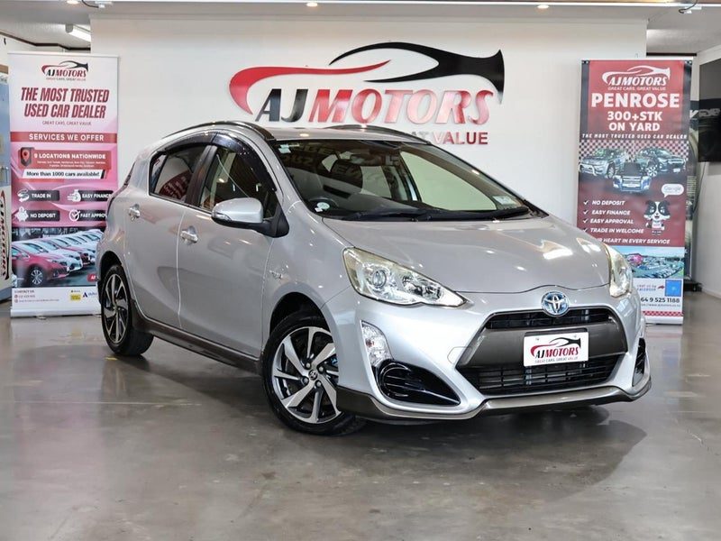 2015 Toyota Aqua X-Urban hybrid