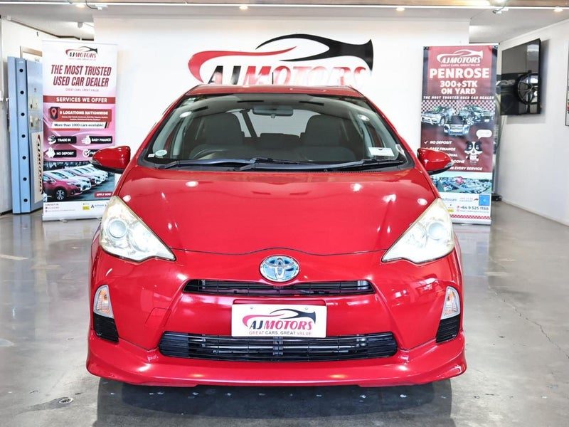 2014 Toyota Aqua S, photo 2