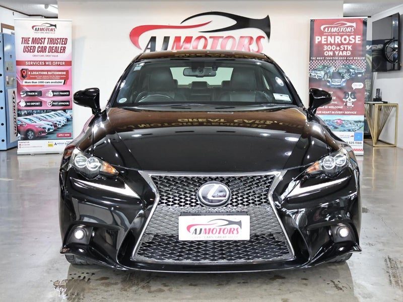 2013 Lexus IS 300h F SPORT / Hybrid / Radar Cruise, photo 2