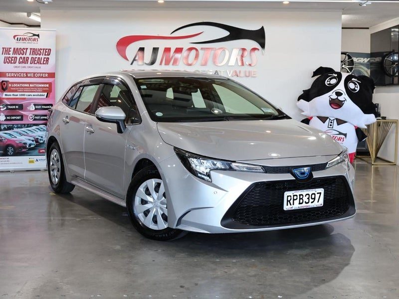 2020 Toyota Corolla Touring Hybrid, main photo