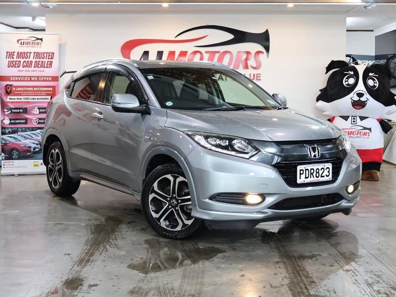2015 Honda Vezel HR-V Hybrid Z, main photo