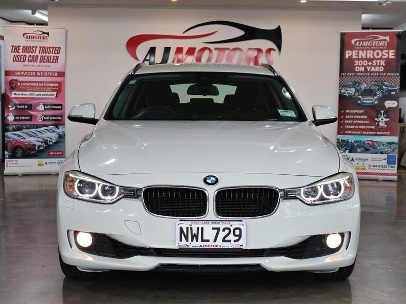 2014 BMW 320i Touring, photo 2