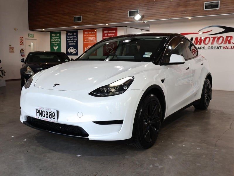 2022 Tesla Model Y REAR WHEEL DRIVE 60K, photo 3