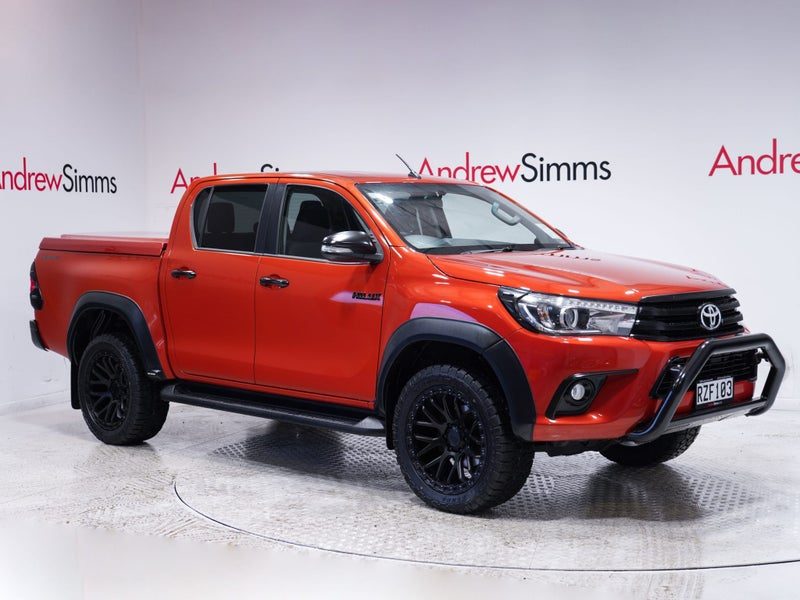 2017 Toyota Hilux SR5 TD DC 2.8D/6AT/U