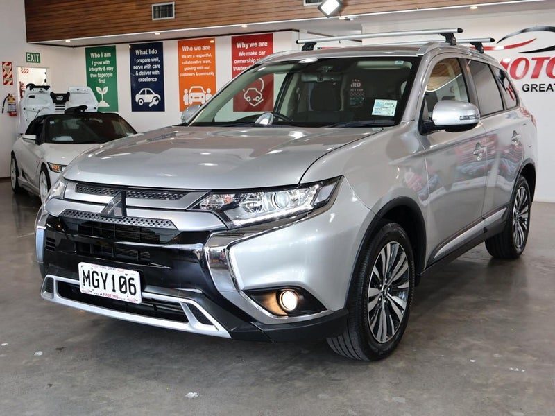 2019 Mitsubishi Outlander XLS 2.3D/4WD/6AT, photo 3