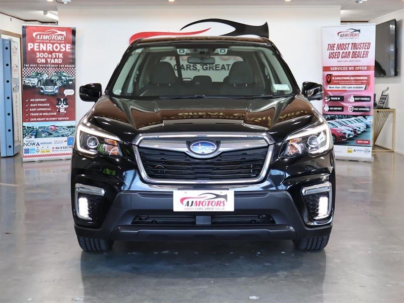 2020 Subaru Forester E-BOXER HYBRID / EYESIGHT, photo 2