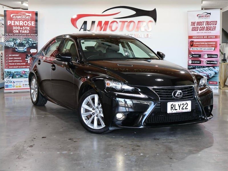 2016 Lexus IS 200t version L