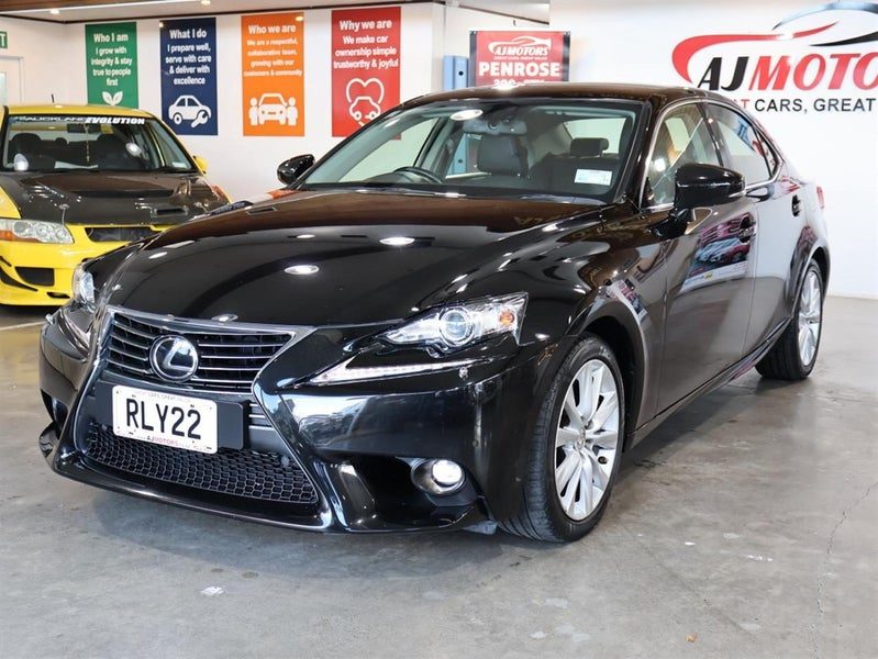 2016 Lexus IS 200t version L, photo 3