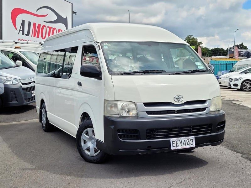 2007 Toyota Hiace ZX Minibus 10 Seater NZ NEW