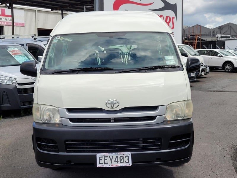 2007 Toyota Hiace ZX Minibus 10 Seater NZ NEW, photo 2