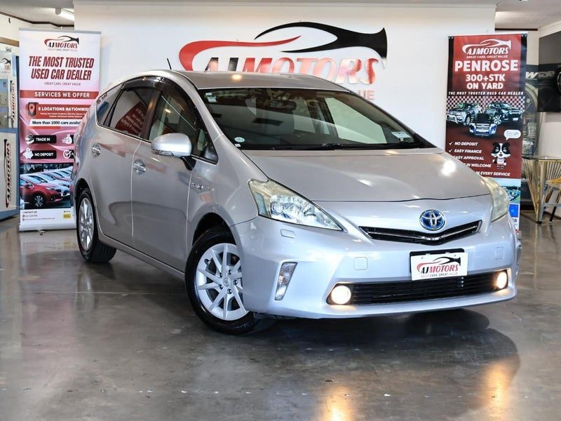 2013 Toyota Prius Alpha | Hybrid | 7 Seats