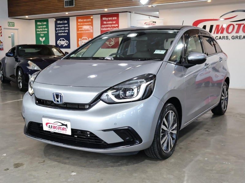 2021 Honda Fit E HEV BASIC, photo 3
