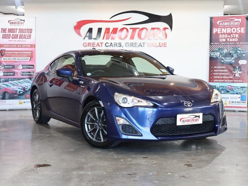 2015 Toyota 86 6 SPEED MANUAL.