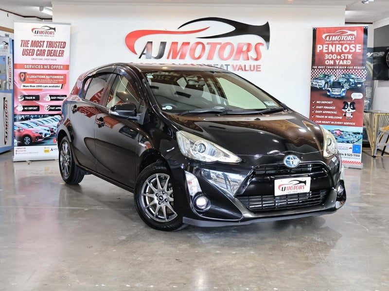 2015 Toyota Aqua S / PUSH START / REV CAM