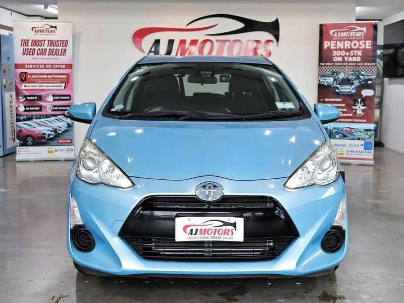 2016 Toyota Aqua S / PUSH START / REV CAM, photo 2