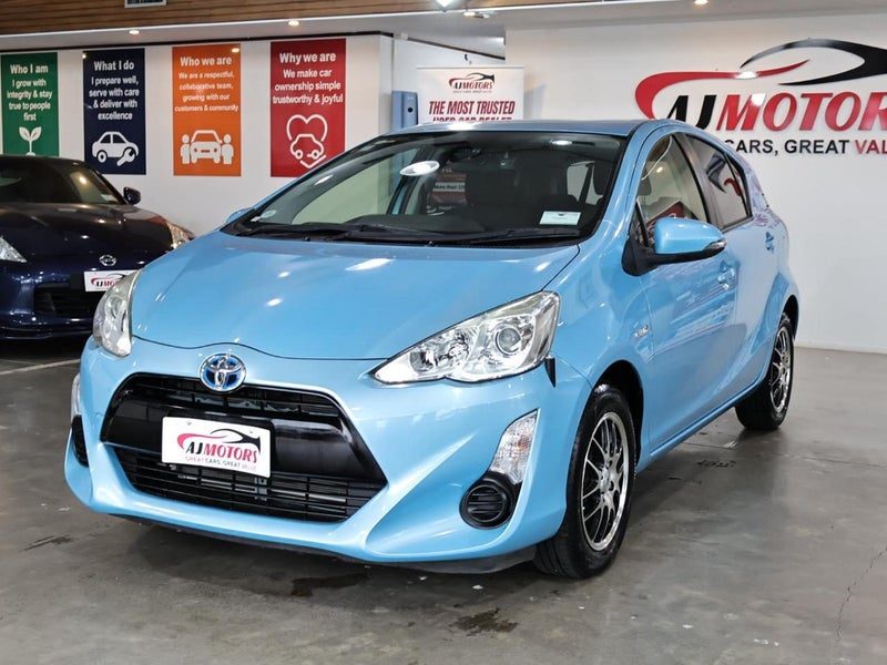 2016 Toyota Aqua S / PUSH START / REV CAM, photo 3