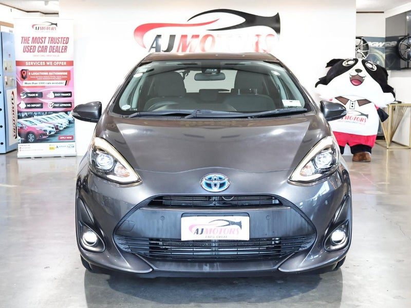 2019 Toyota Aqua S Push Button/Alloy wheels, photo 2
