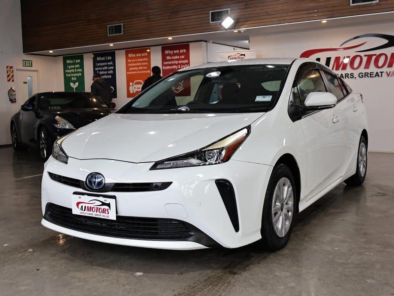 2021 Toyota Prius S hybrid, photo 3