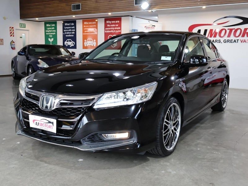 2015 Honda Accord Hybrid EX, photo 3