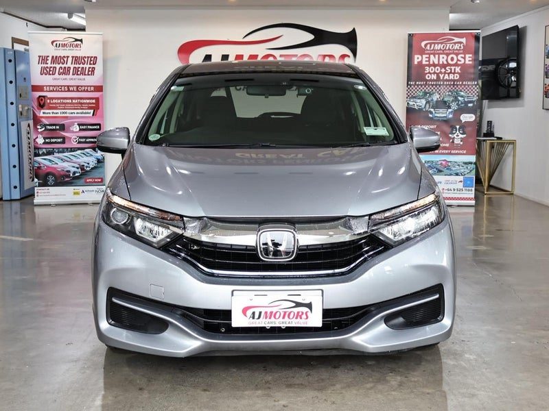 2018 Honda Shuttle HYBRID X HONDA SENSING, photo 2