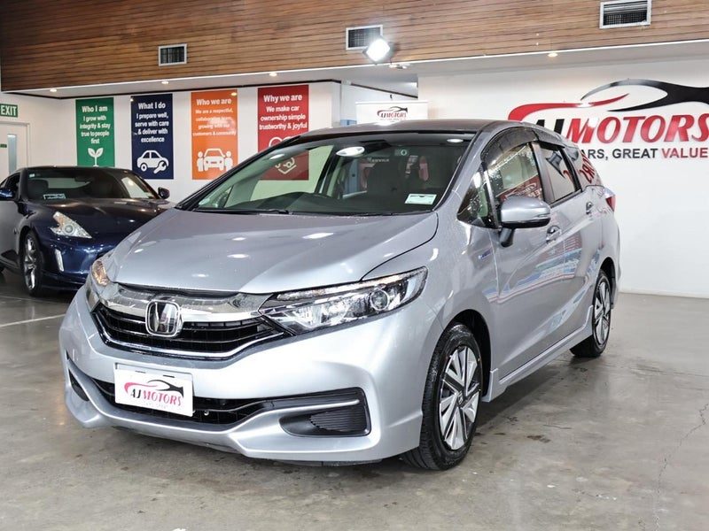 2018 Honda Shuttle HYBRID X HONDA SENSING, photo 3