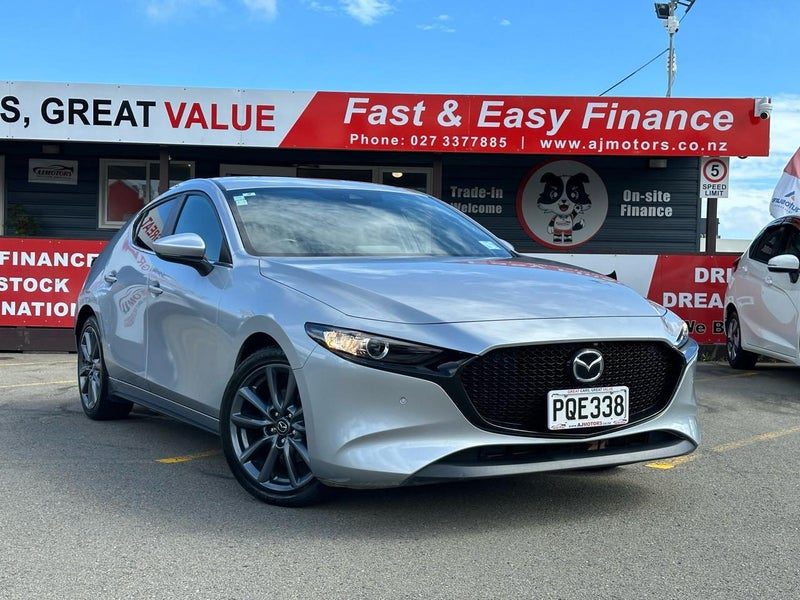 2022 Mazda 3 SP25 2.5L NZ New