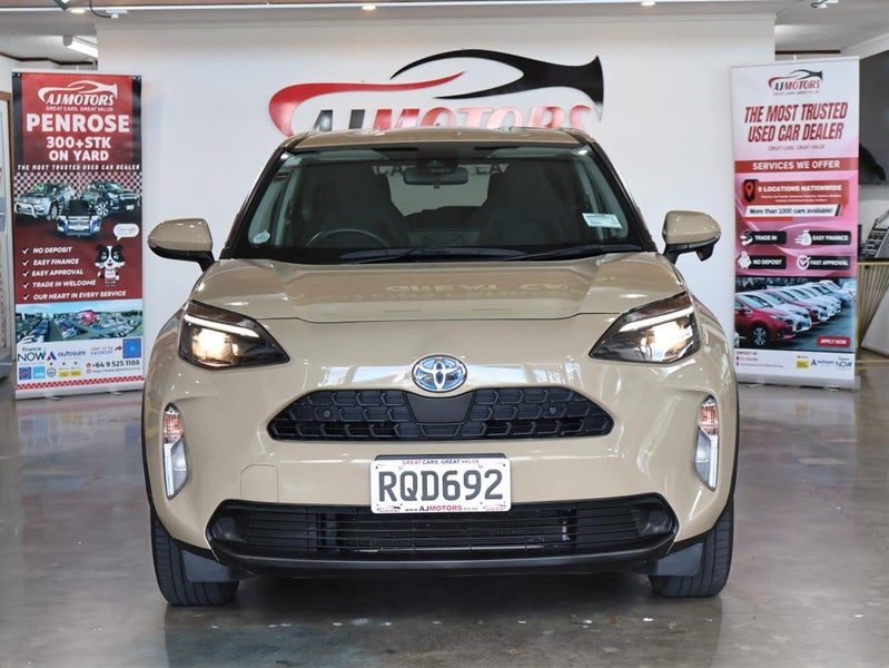 2021 Toyota Yaris Cross HYBRID G, photo 2