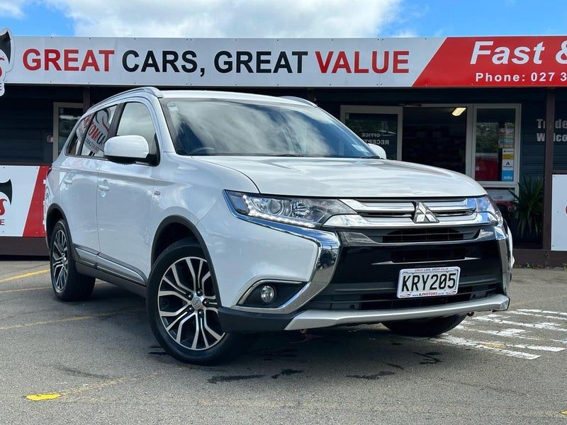 2017 Mitsubishi Outlander LS 2.5P/4WD NZ NEW)