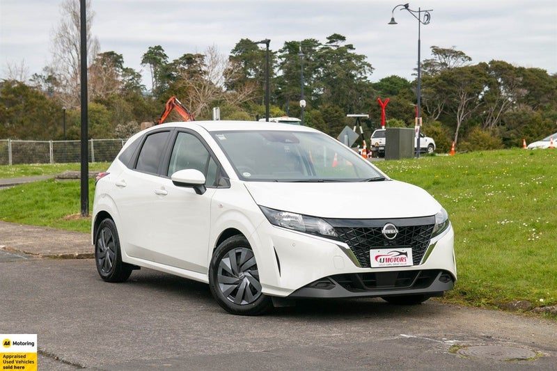 2022 Nissan Note S e-POWER Hybrid / SUPER LOW KMS, main photo