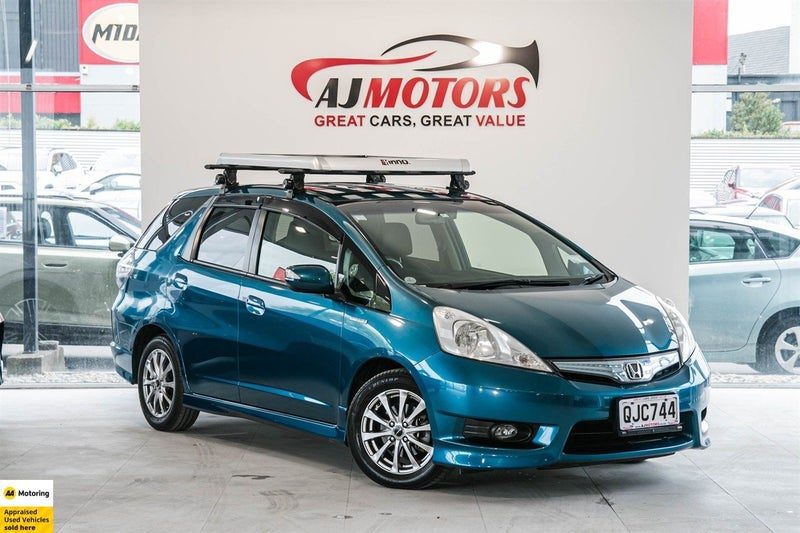 2012 Honda Fit 1.3 SHUTTLE Hybrid